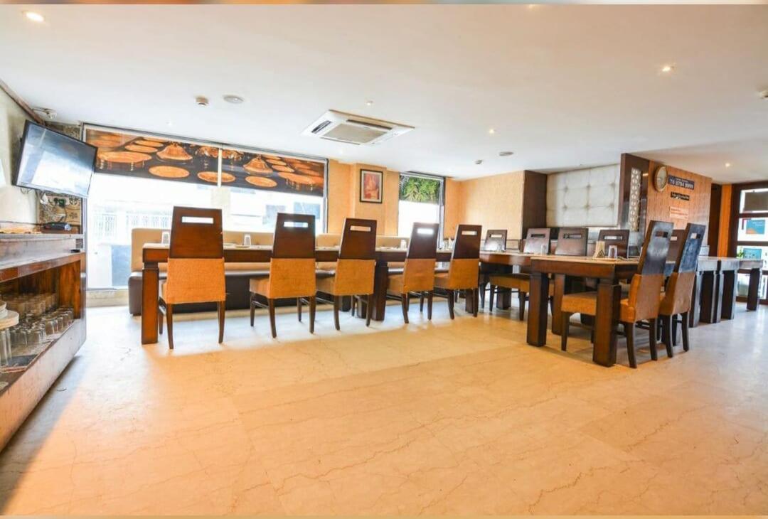 Hotel Opulence ปะทานโกต ภายนอก รูปภาพ