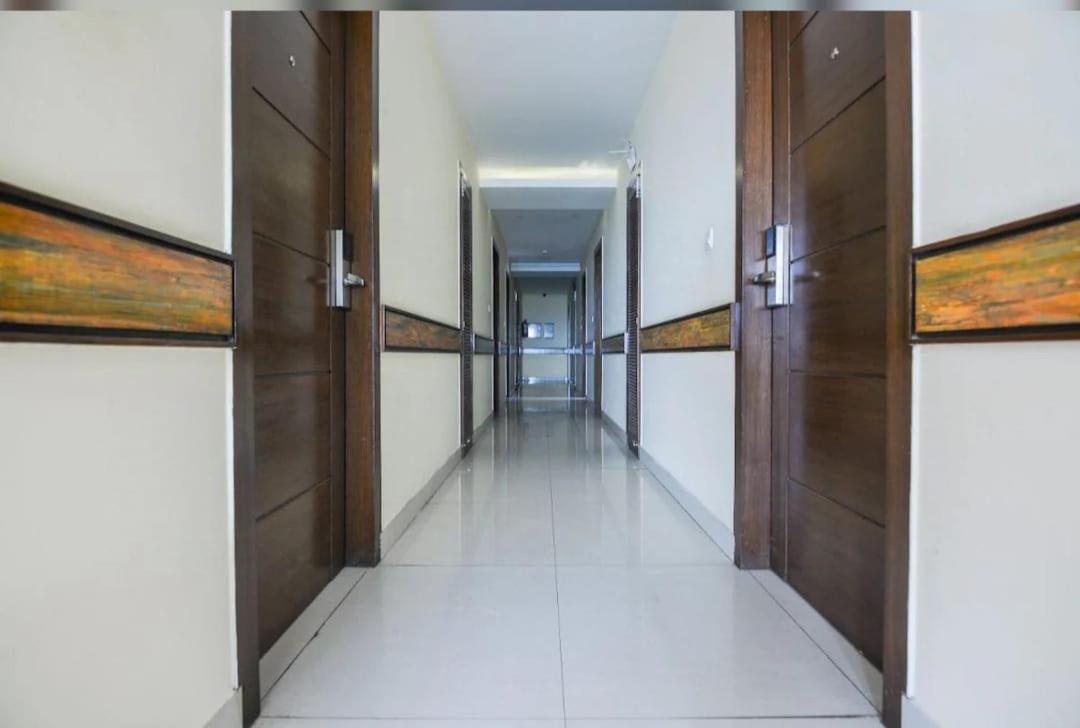 Hotel Opulence ปะทานโกต ภายนอก รูปภาพ