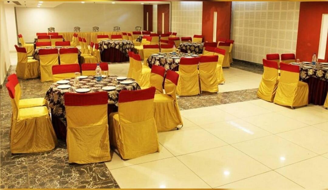 Hotel Opulence ปะทานโกต ภายนอก รูปภาพ